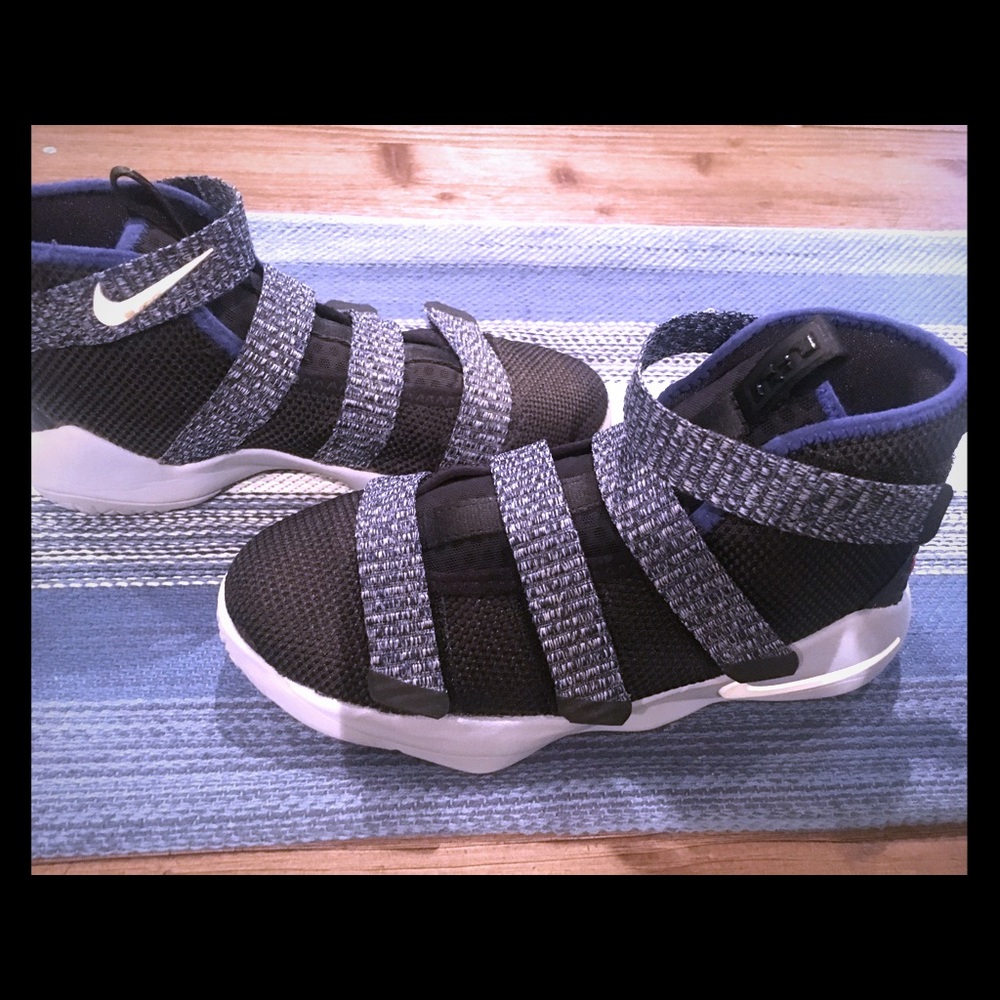 Lebron Soldier XL fly ease